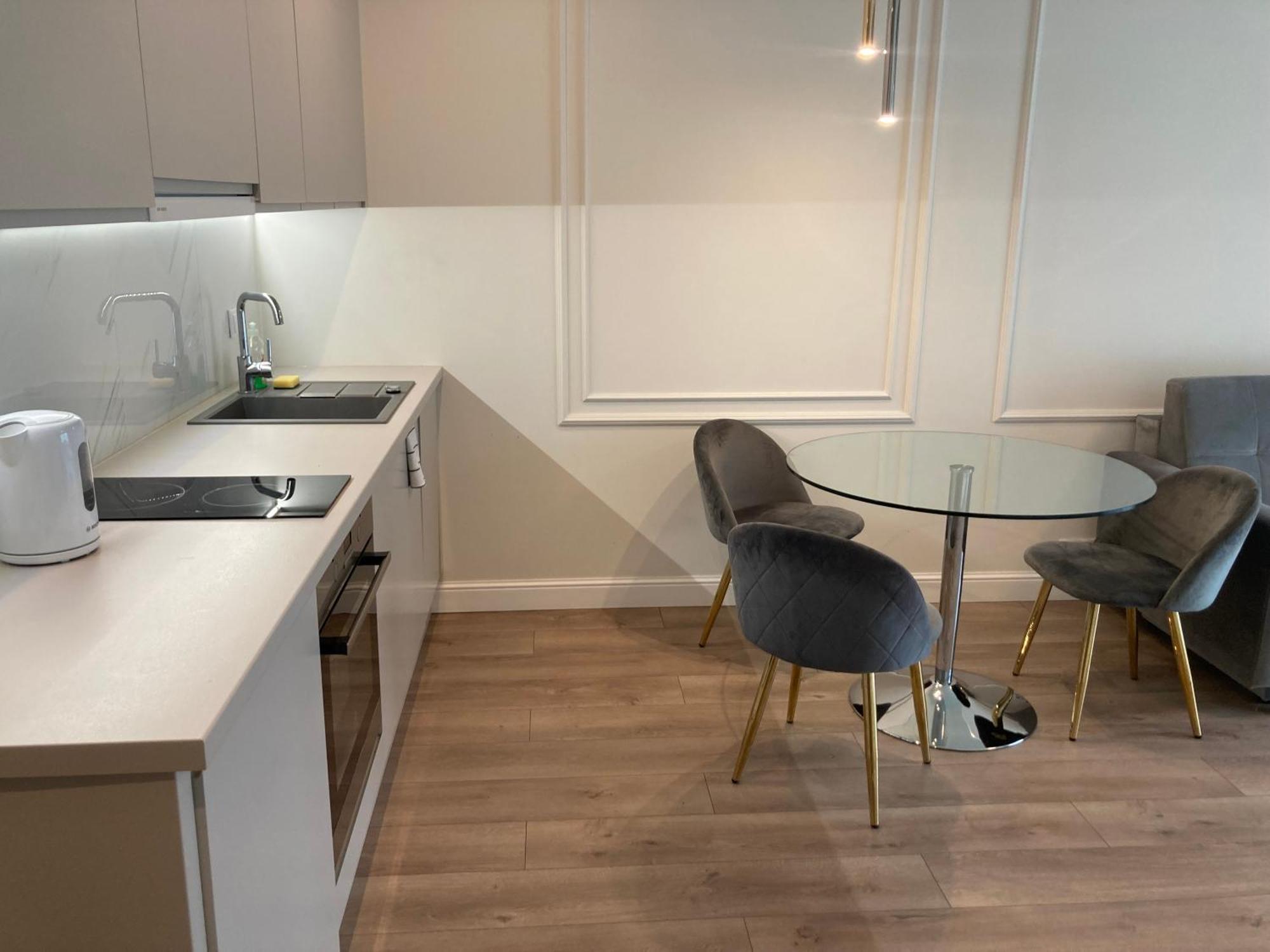 Mennica Residence Hotel Apartments Warsaw Ngoại thất bức ảnh