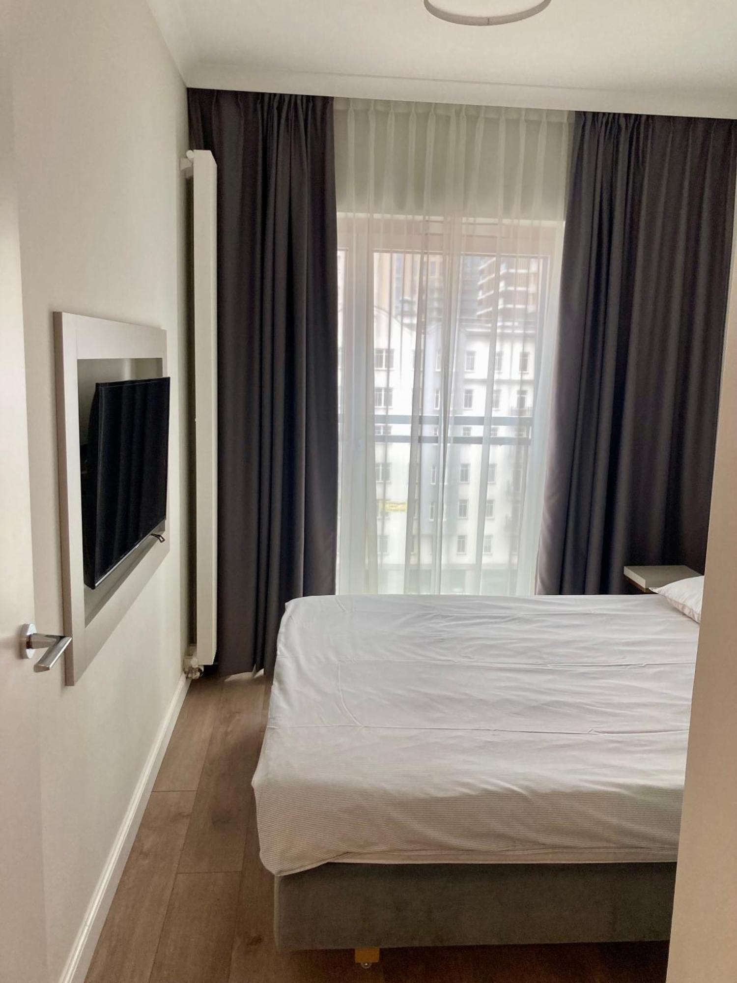 Mennica Residence Hotel Apartments Warsaw Ngoại thất bức ảnh