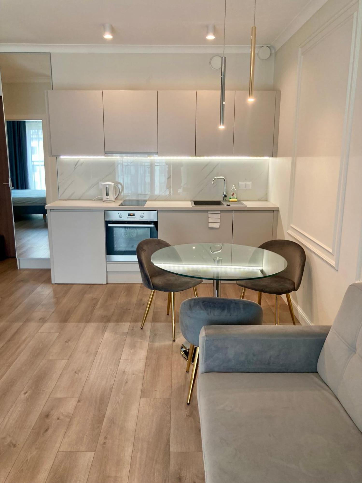 Mennica Residence Hotel Apartments Warsaw Ngoại thất bức ảnh